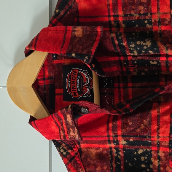 Anniversary Edition - Angry Minnow Wonder Woman Distressed Flannel - Picture 3 of 8